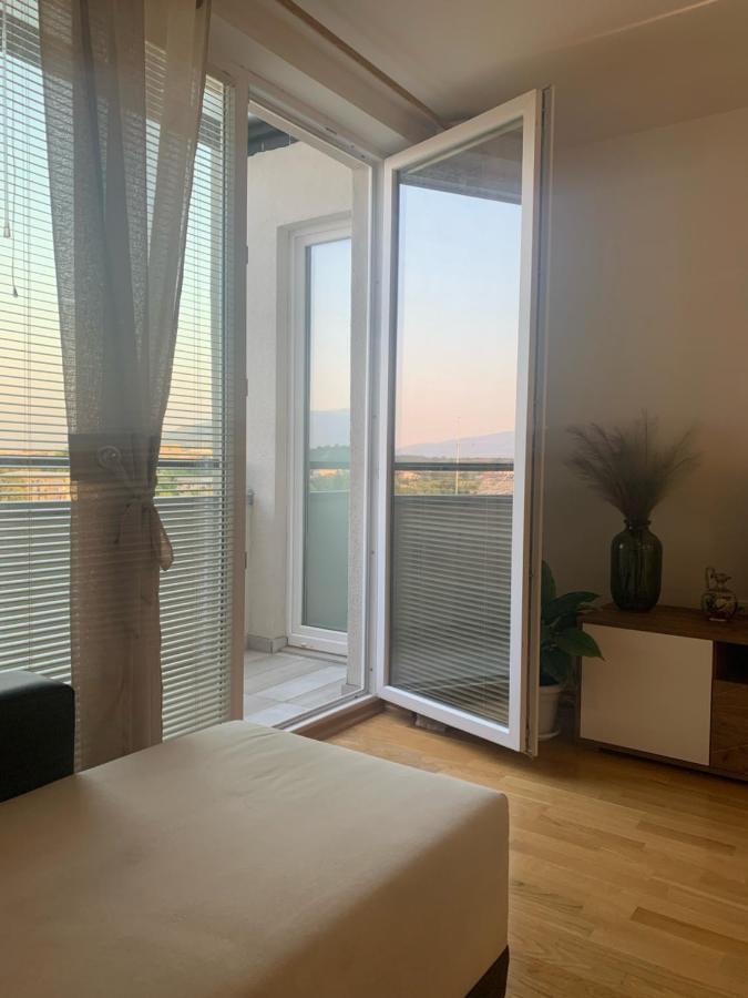 Artemis Business Apartment Skopje Esterno foto